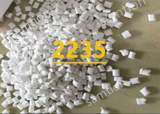 Sabic Xenoy 2235 Unreinforced, opaque PC+PET alloy Chemical resistance, dimensional stability and mechanical performance